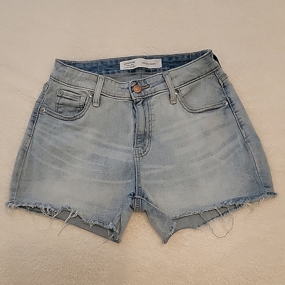 Signature by Levi Strauss Pants - LEVI'S High Rise shorts size 2
